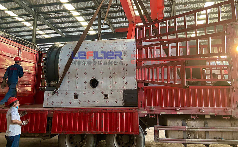 客戶定制的小型不銹鋼外殼裂解設備 客戶定制的小型不銹鋼外殼裂解設備